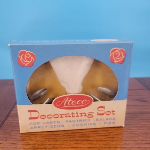 Ateco Vintage Cake Decoraing Set Advertising Display Kitchen Decor - Picture 1 of 11